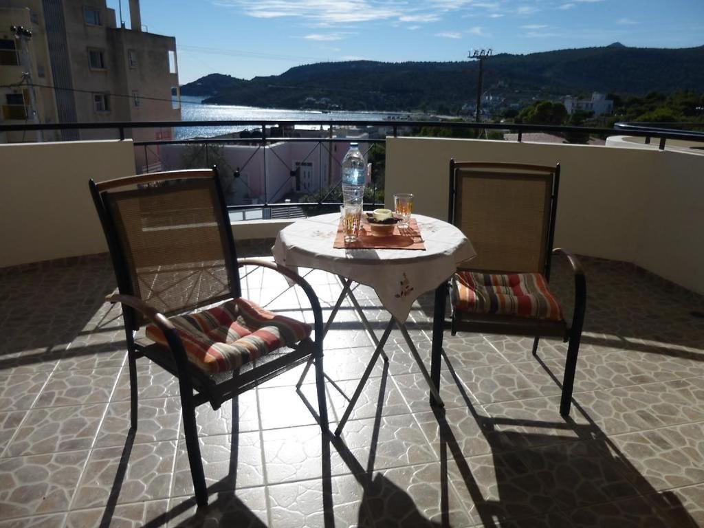 Anesis Apartments Agia Marina  Exterior foto